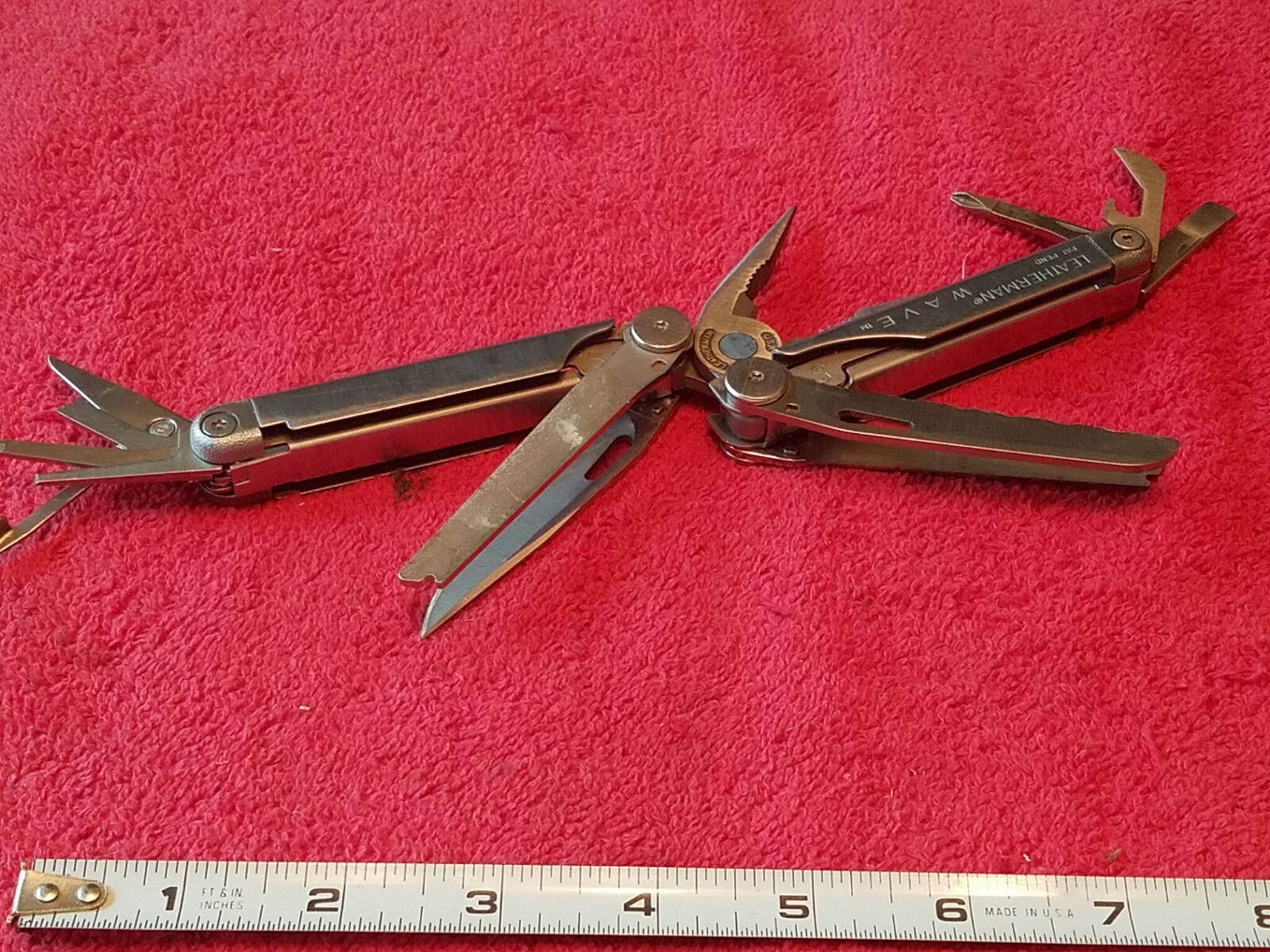 Leatherman “WAVE” Stainless Steel Multi Tool with Leather Sheath 1998 USA