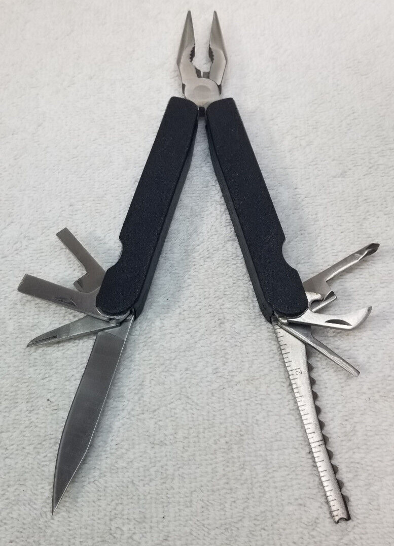 Heavy Duty Black Multi Utility Folding Knife/Tool 15 Function Made in china NEW.