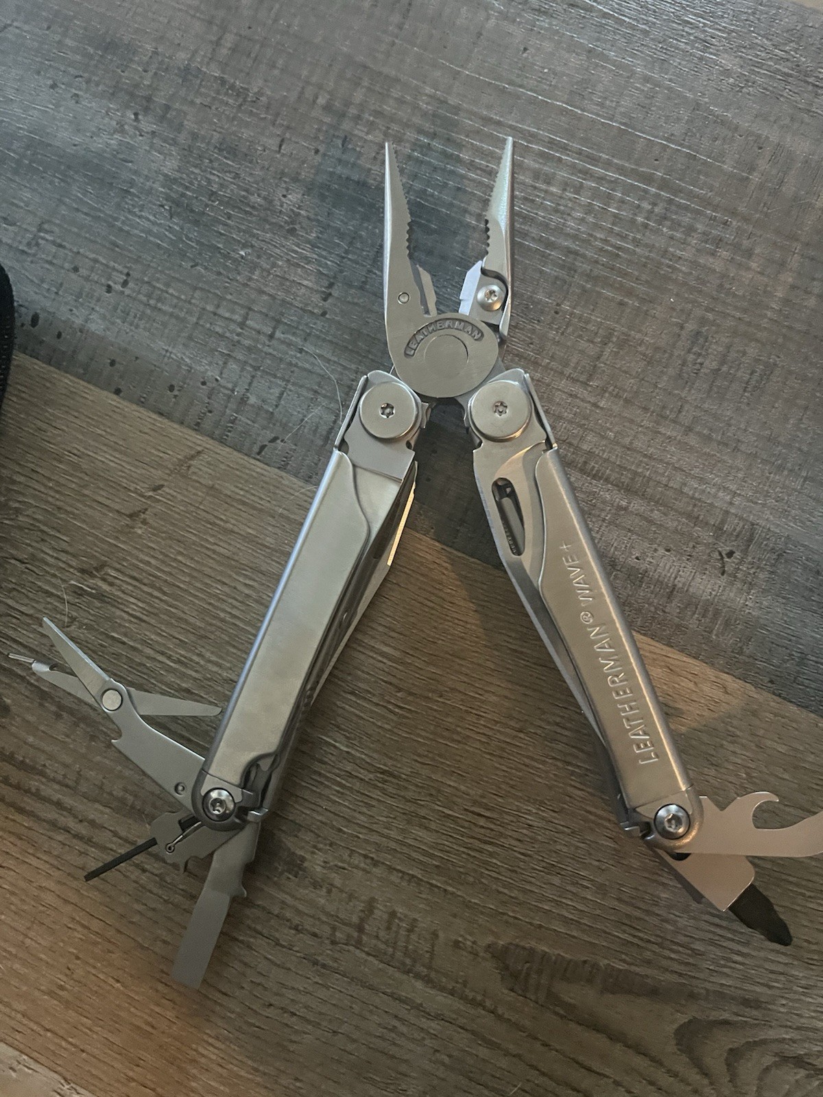 Leatherman Wave + , 18 In 1 Multi tool NEW W/ Sheath