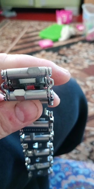 Multifunction Stainless Tool Bracelet Wearable Bolt Driver Bike Multitool Outdoo