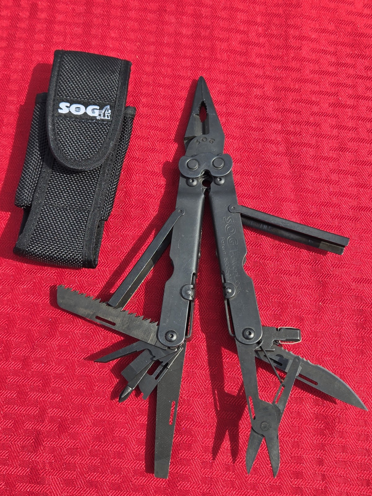 SOG PowerLock Multi-Tool Plier 18 Tools Black Compound Leverage w/Sheath EXC