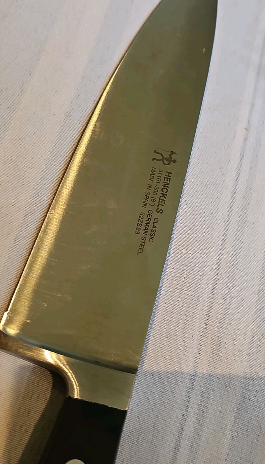 J. A. Henckels International Classic 31161-200 8″ Stainless Chef’s Knife Spain.,