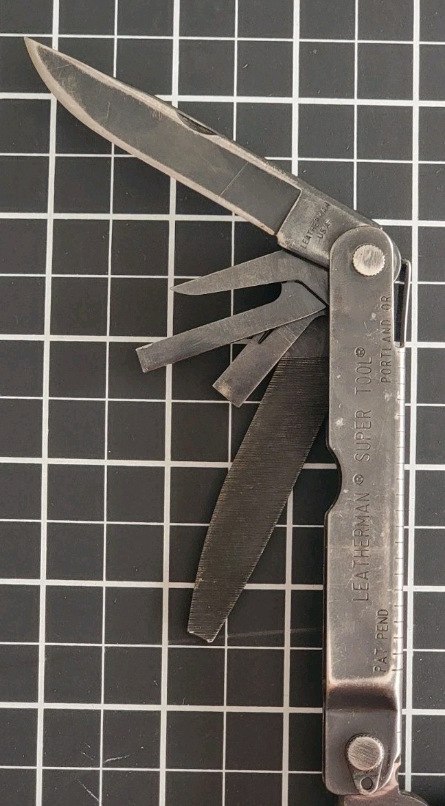 Leatherman Super Tool Pat Pending Multi-Tool (Black – Nov/Dec 2000)