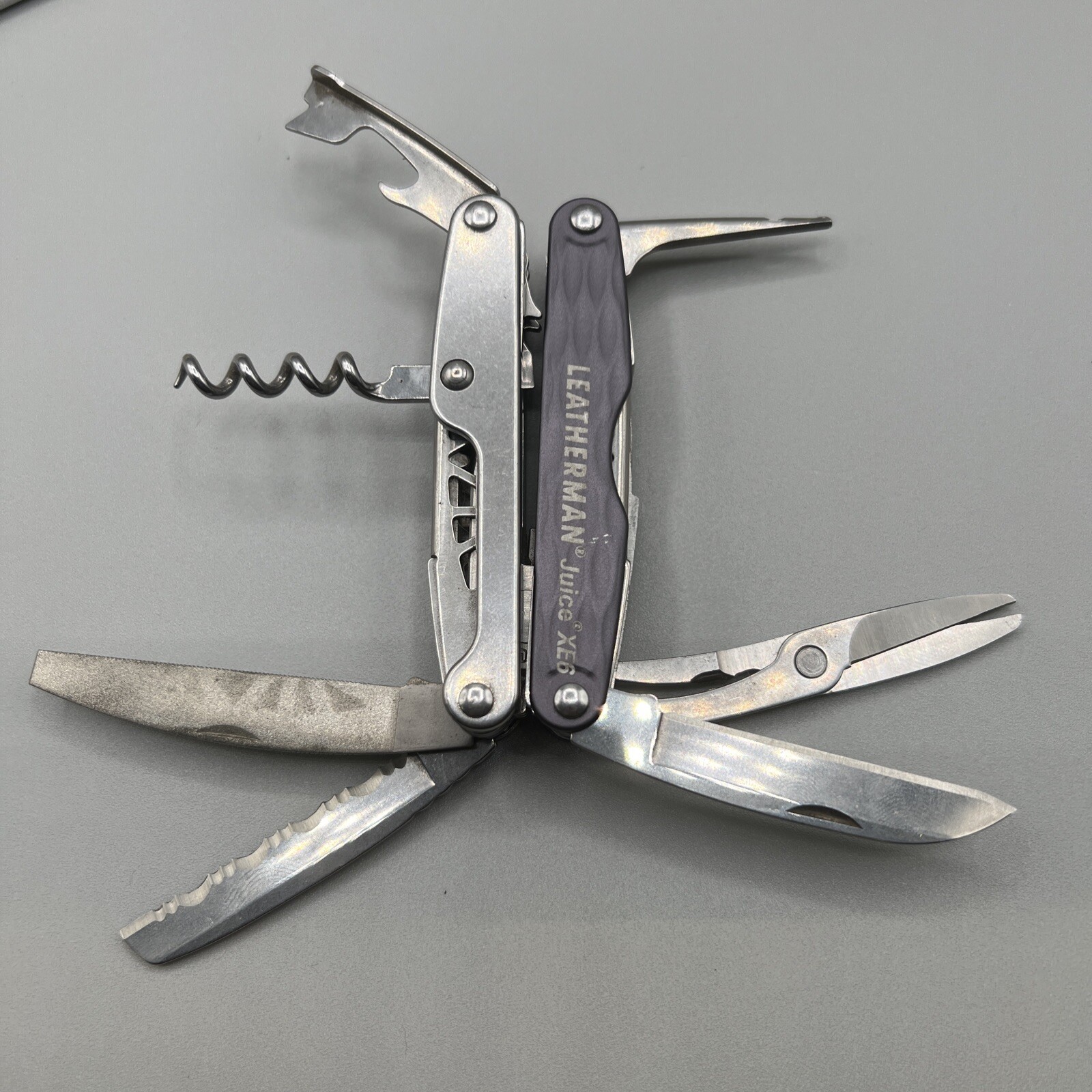 Leatherman Juice XE6 Multi-Tool – Gray (831929) Discontinued