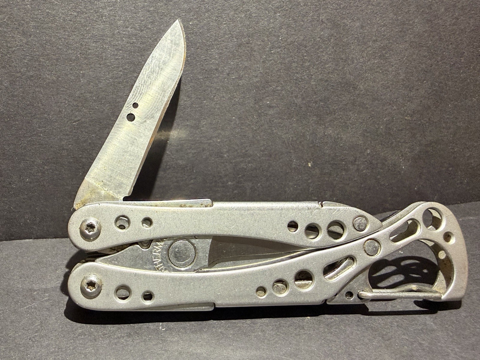 LEATHERMAN STYLE CS Black Multi-Tool Knife File Tweezer Carabiner
