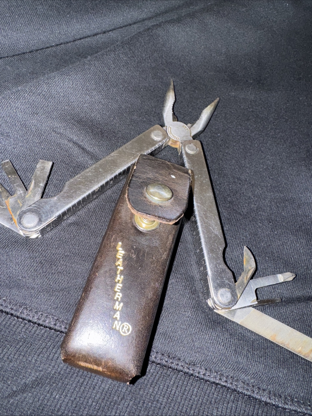 Vintage Original Leatherman Multi Tool TM 1325473 Portland OR w/Leather Sheath