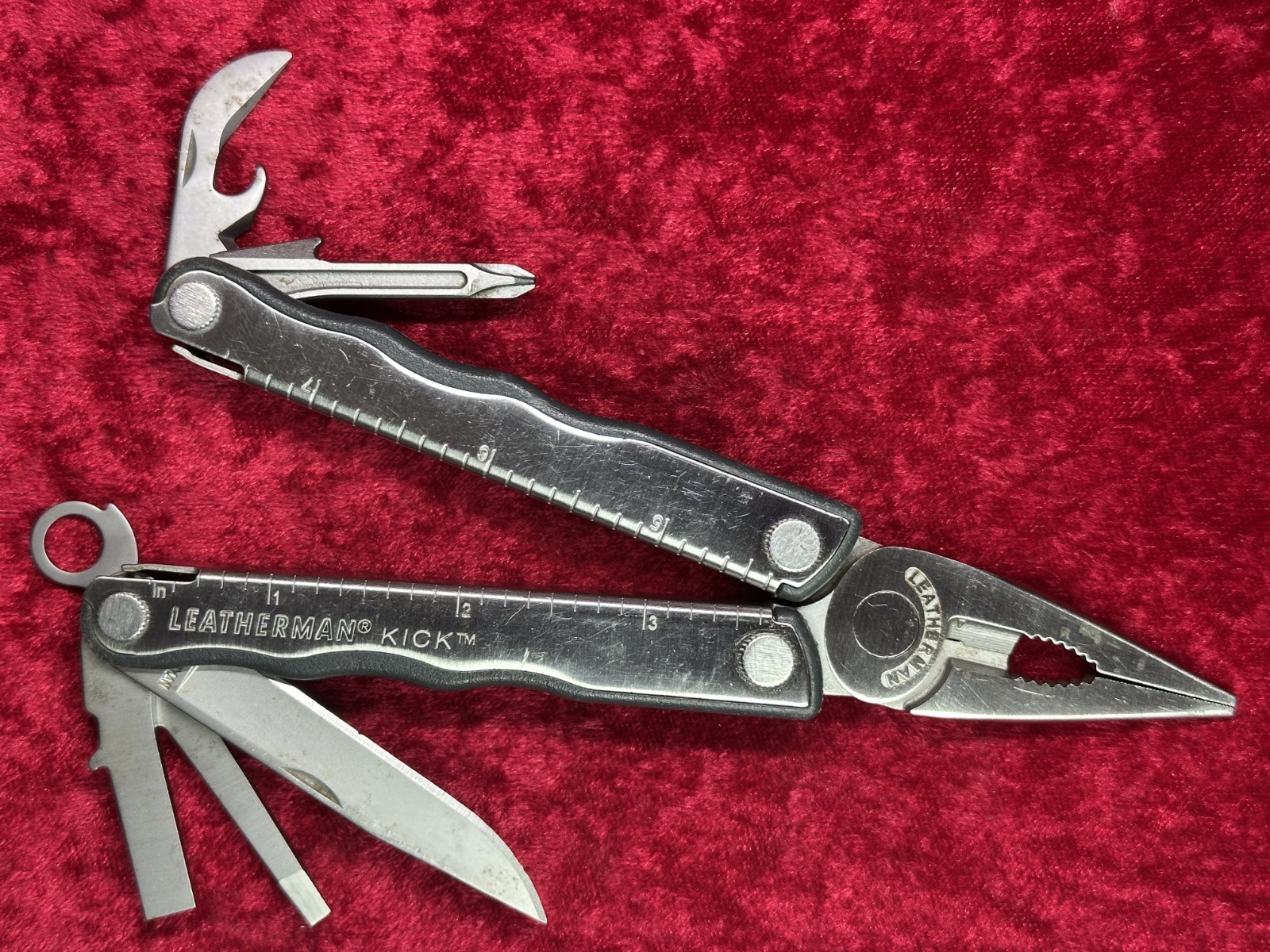 Leatherman Kick Stainless Steel 8 Tool Multi-Tool Retired Random Pick Used (360)