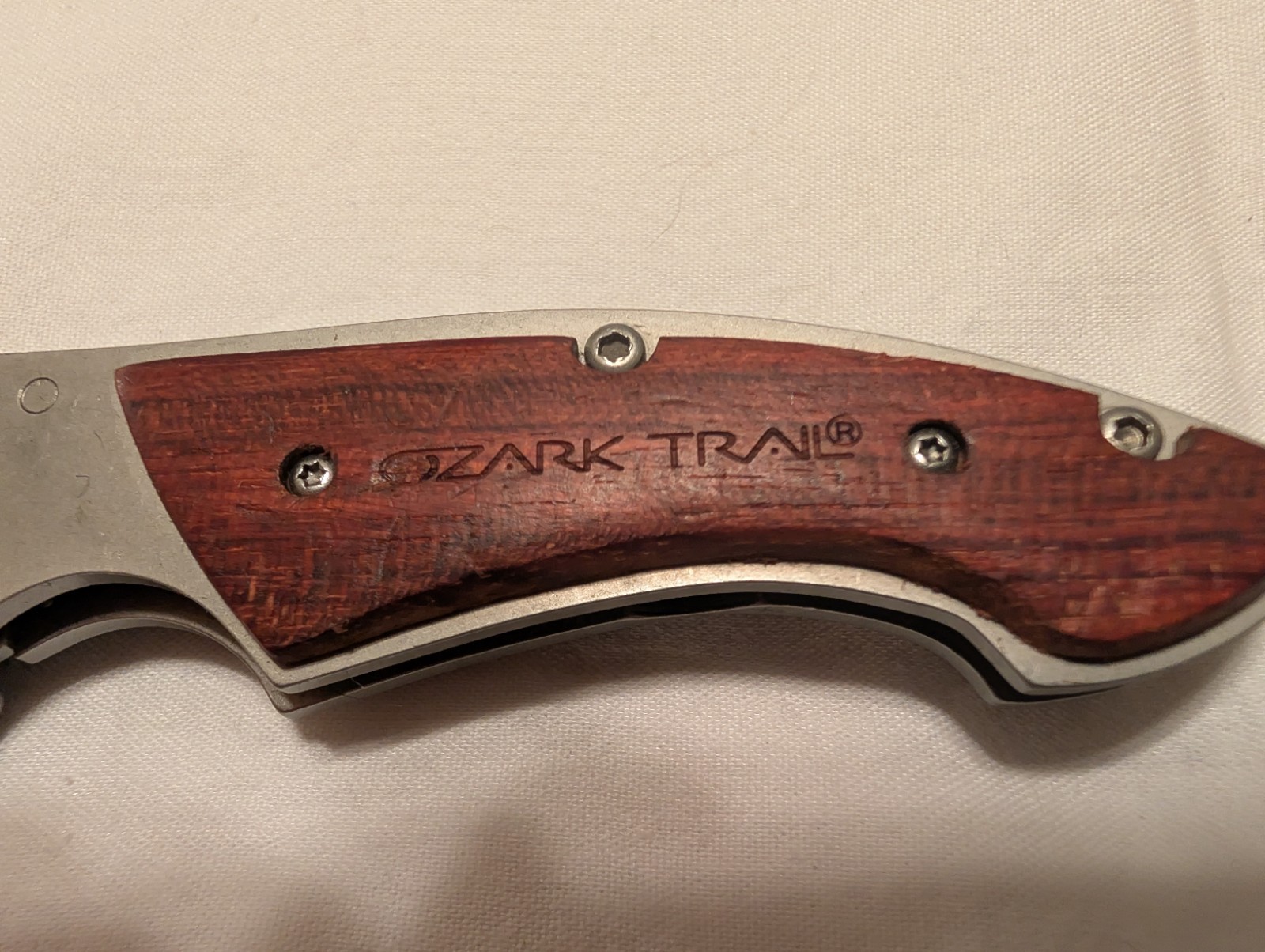 ( 6 knife lot ) Coast, Ozark Trail, Multi-Tool Folding Knives Stainless Steel
