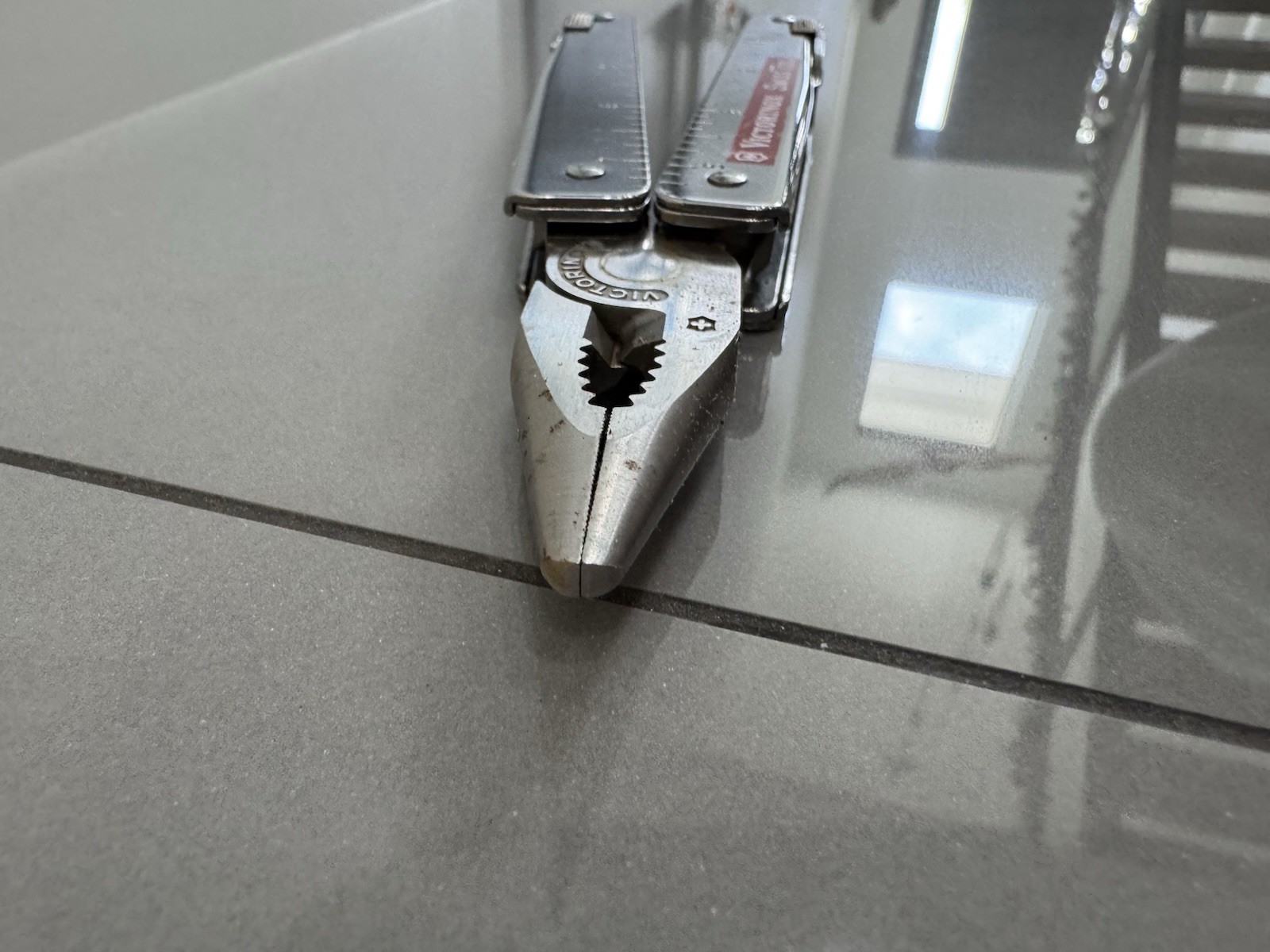 Vtg Victorinox SwissTool Pat Pend Swiss Army Knife Multi Tool Plier