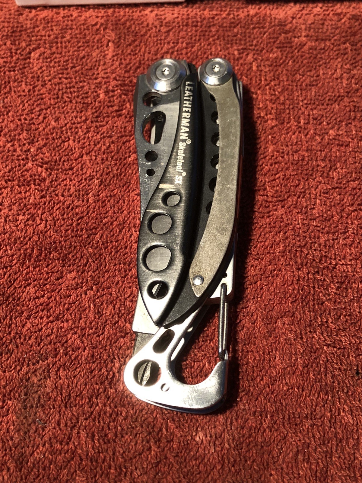 Discontinued RARE Leatherman Skeletool SX Signal Snowboards USA Retired 2013