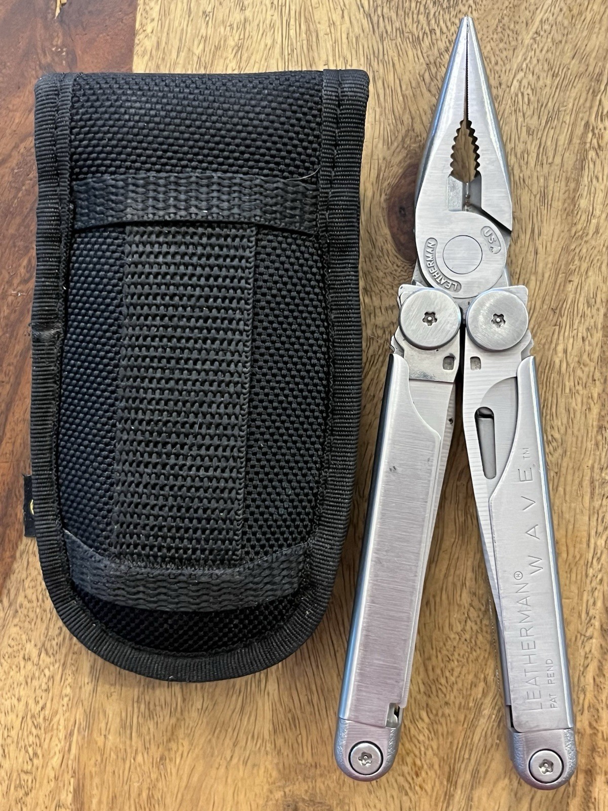 Retired 2001 Original Leatherman Wave w/Sheath SUPER NICE!! TSA Confiscated