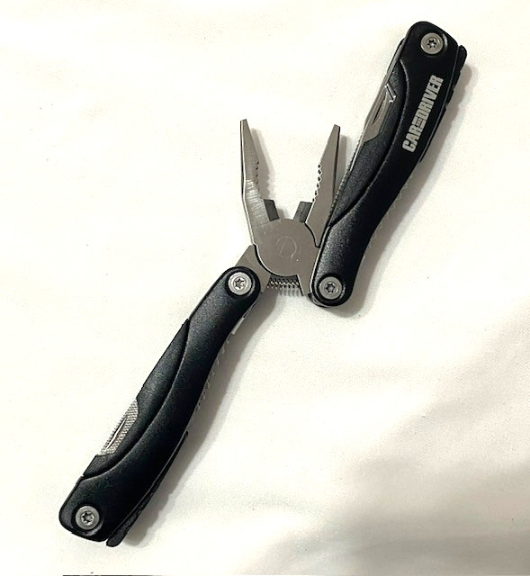 Car and Driver 15- Multitools Screwdrivers Pliers Wire Cutter Swiss Army Knife