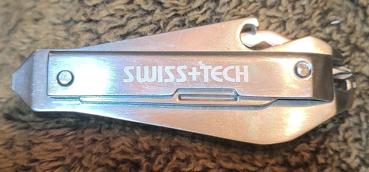 Swiss+Tech Utili-Key 7-in-1 Keychain Multi-Tool, Stainless Steel Silver, 2″