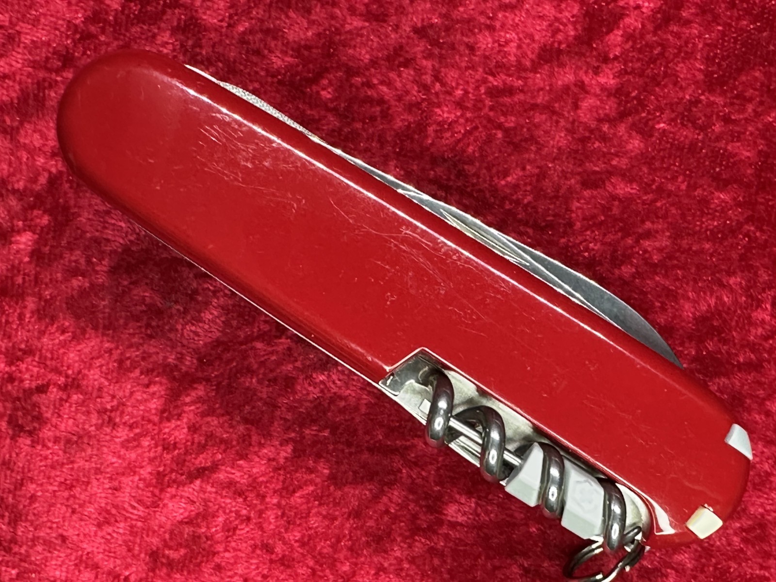 Victorinox SwissChamp Red Swiss Army Knife 91mm 33 Function 22 Tool 8 Layer($55)