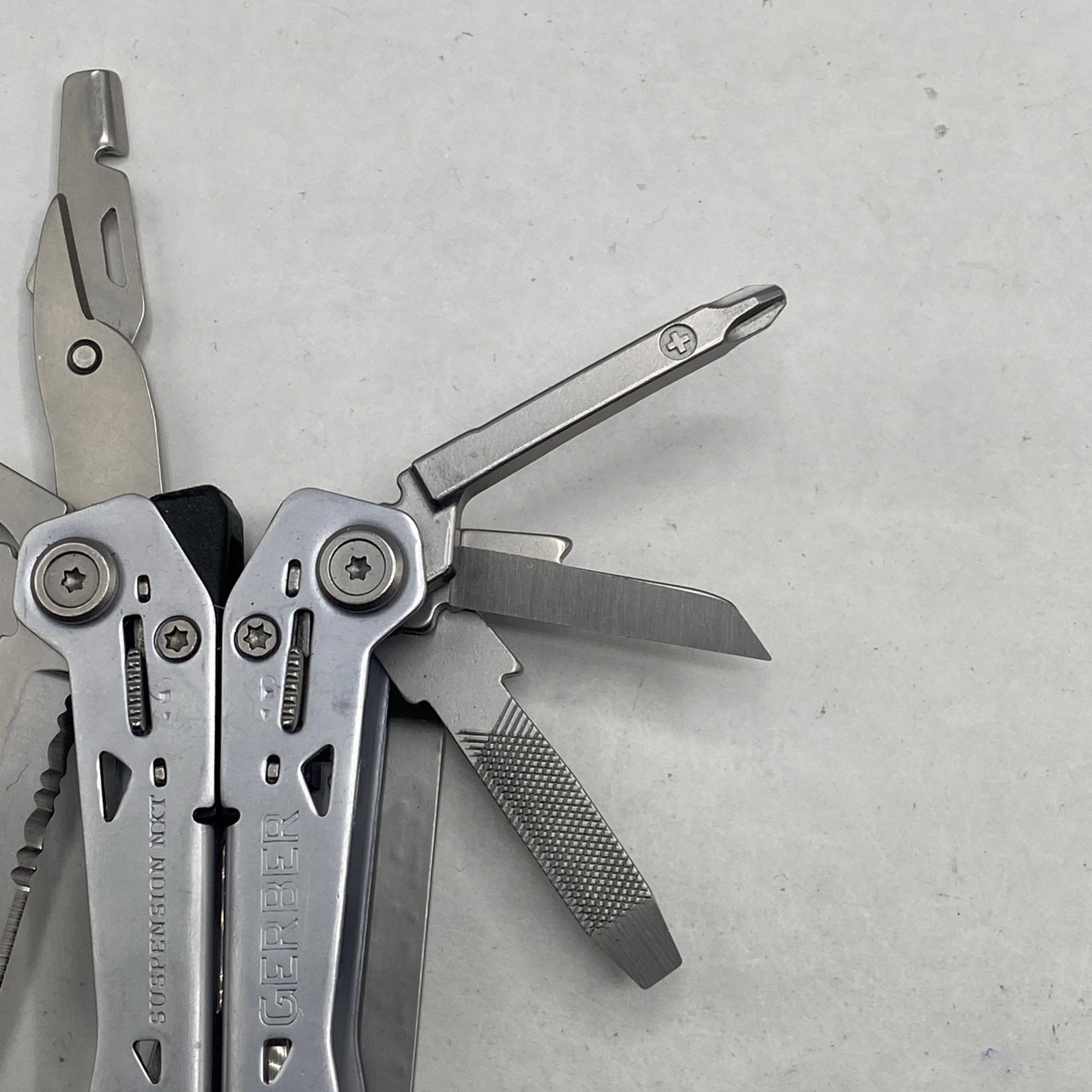 Gerber Suspension NXT & Paraframe I Knife Combo – Silver