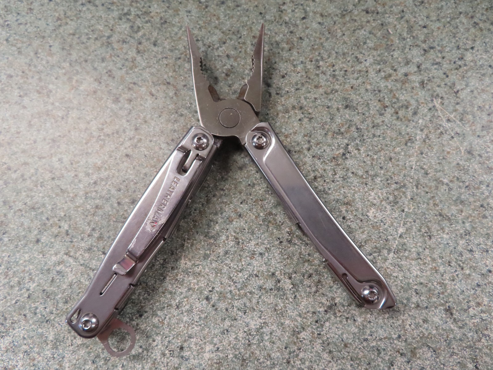 Leatherman Bolster