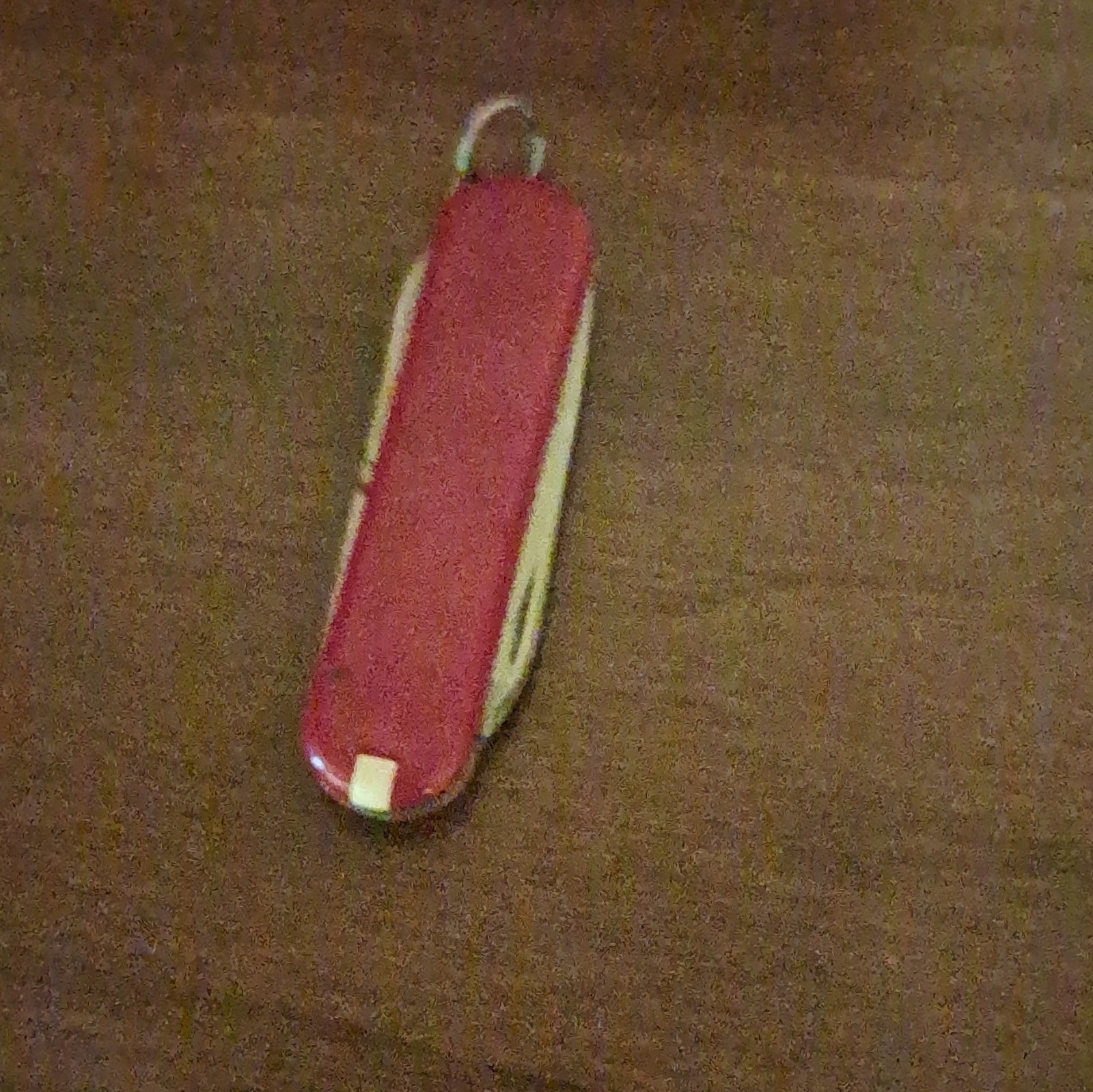 Victorinox Swiss Army Knife Red 7-Tool Multi-Tool w/ Scissors Key Ring