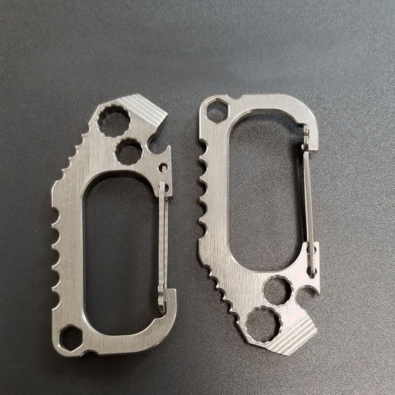EDCgear Titanium Alloy Multi Tools Keychain Carabin Opener Crowbar Outdoor