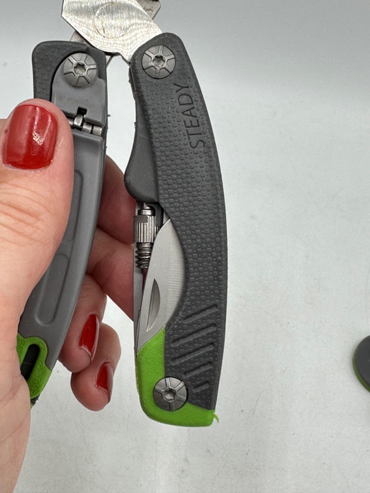 Gerber Multi-Tool Steady Bear Grylls with Tripod Smartphone Camera Mount