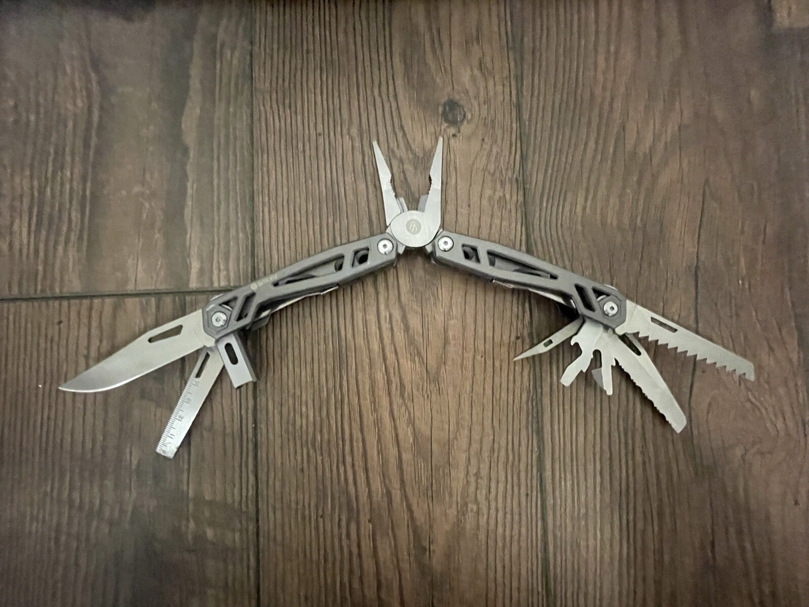 B/BURY Compact Multi-Tool