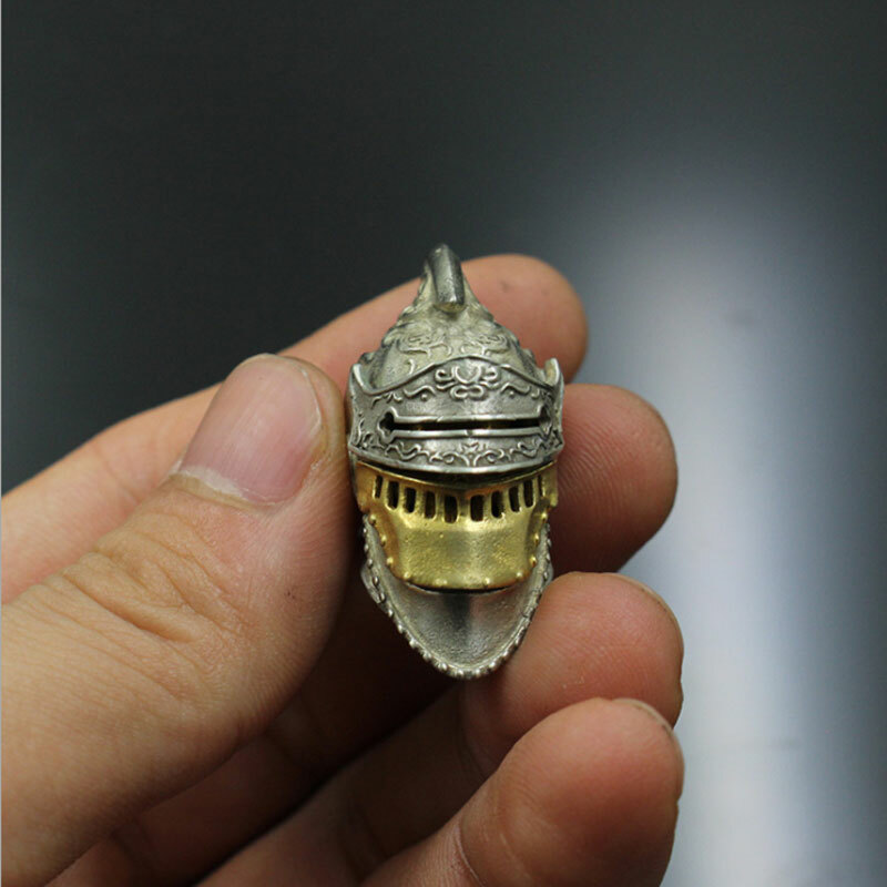 EDC Brass Knight Warrior Helmet Creative DIY Bead Umbrella Rope Pendant Tool