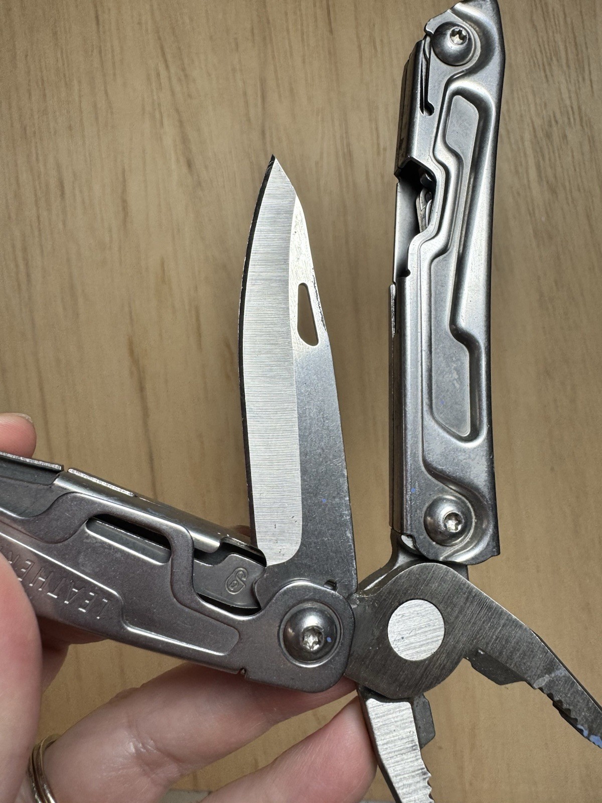 Leatherman Rev Multi-Tool – Stainless Steel with Pocket Clip