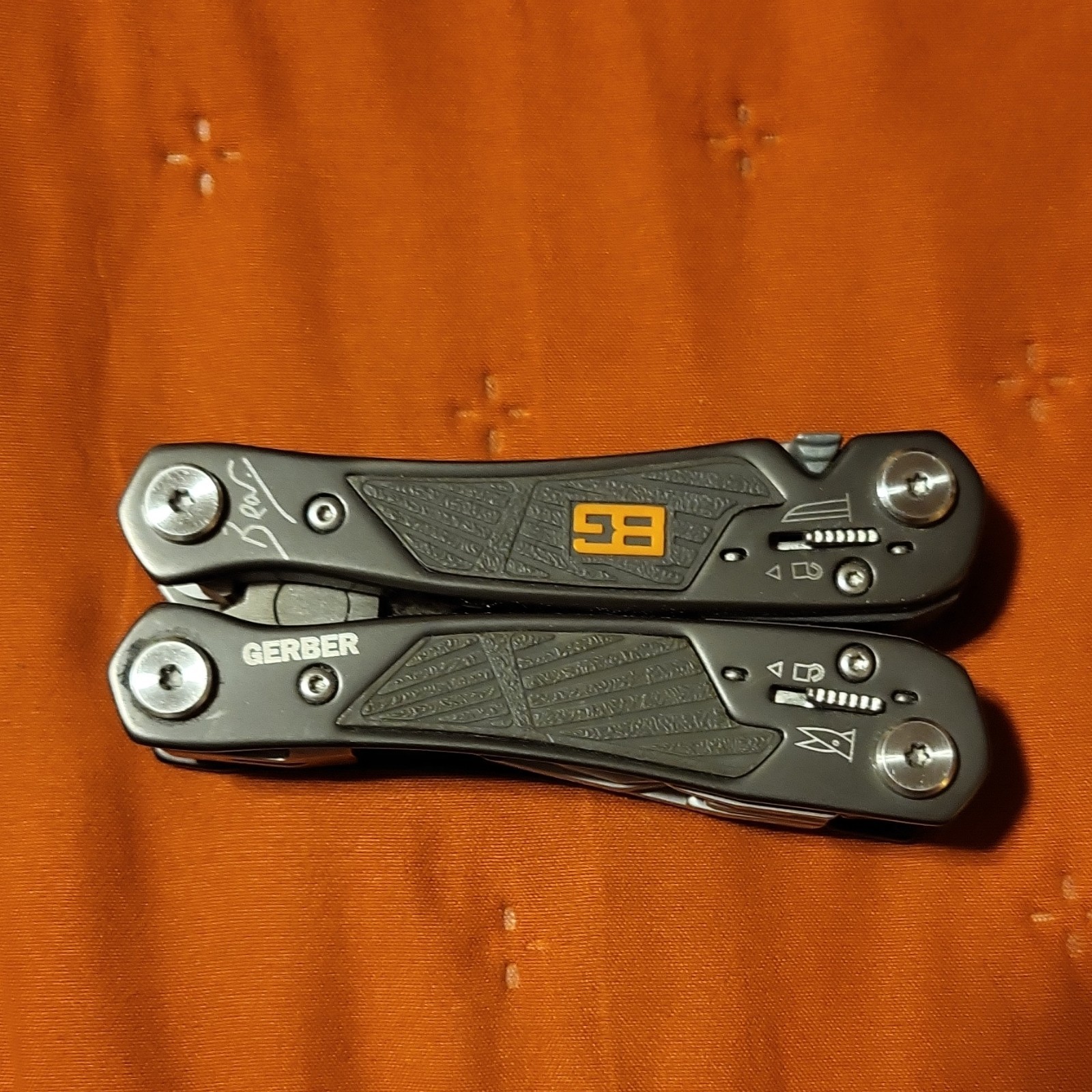 Gerber Bear Grylls Compact Multi-Tool Stainless 4in w/ Sheath