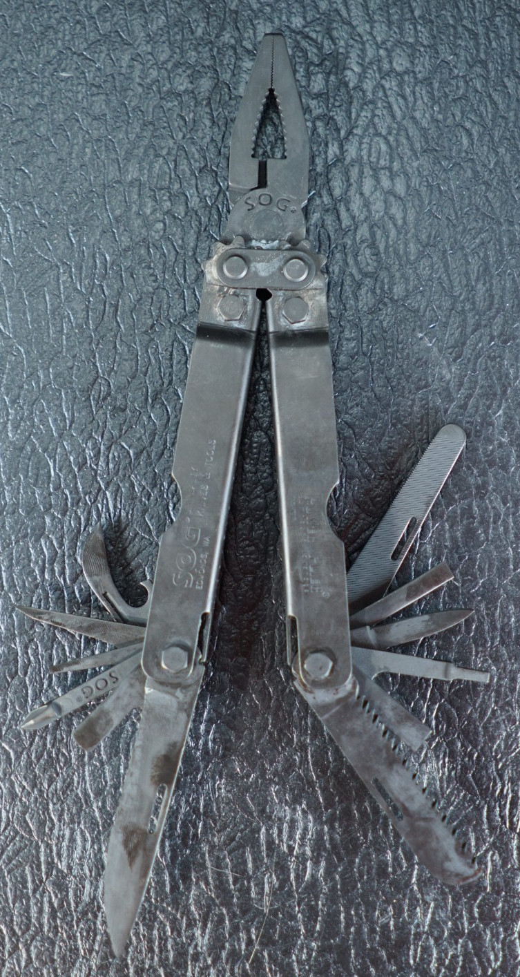 Early SOG Black Oxide Power Plier Multi Tool w/ Sheath Box Knife NOS USA Made