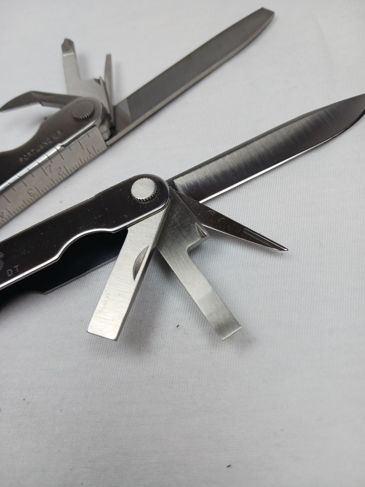 Leatherman Pocket Survival Tool PST 12-in-1 Straight Edge w/ Sheath Box Guide