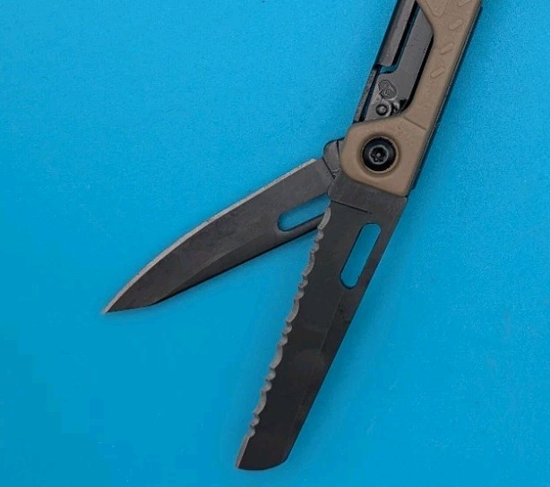 Leatherman OHT Multi-Tool Knife Discontinued! COYOTE TAN! WITH SHEATH!