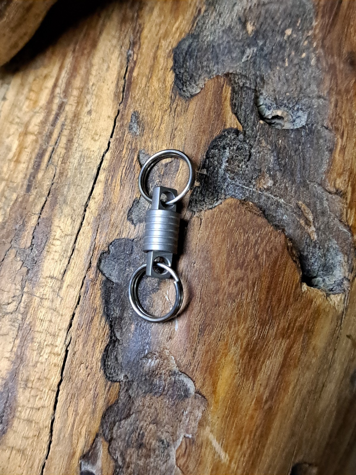 Pro Super Mini Series Titanium Swivel With 12mm Titanium Keyrings