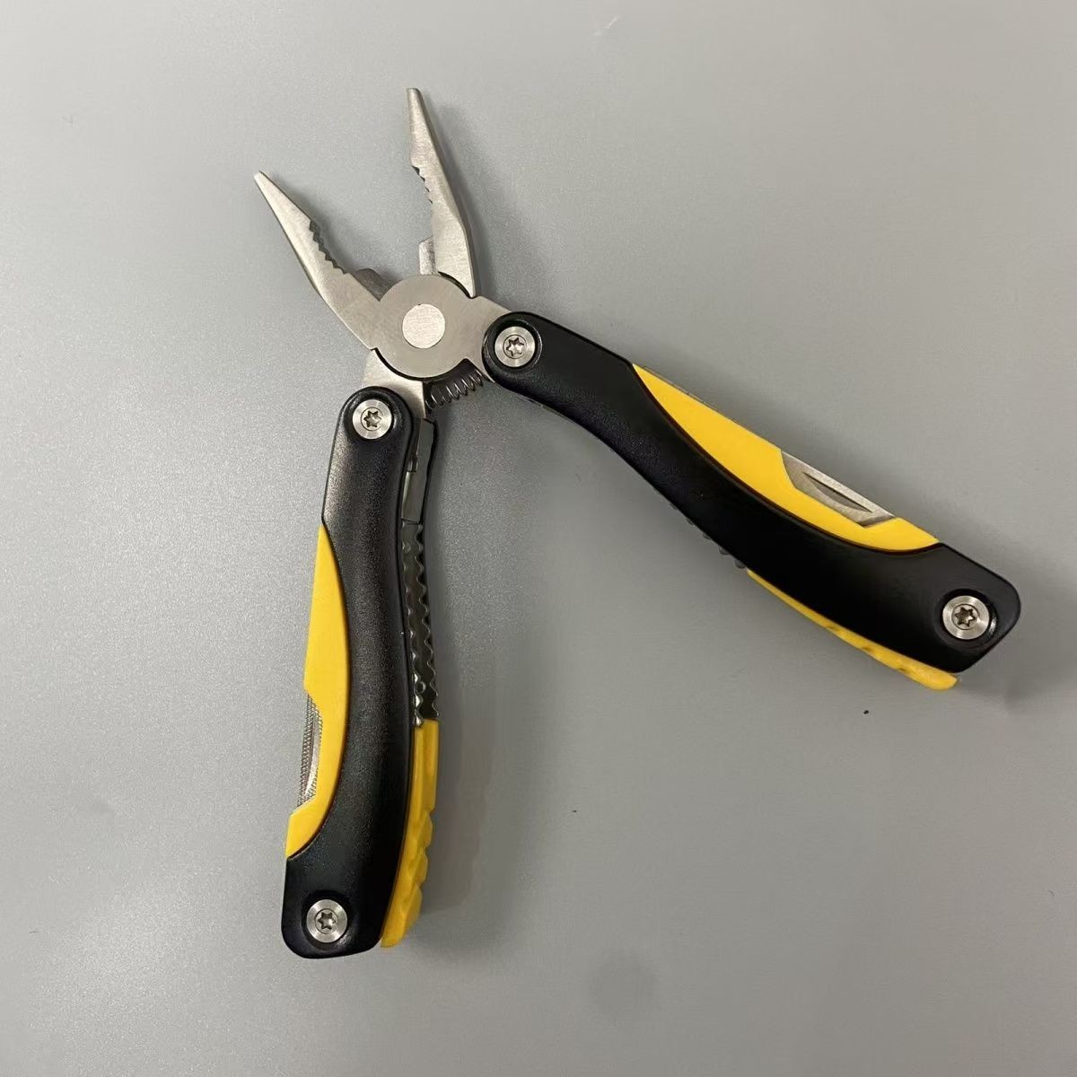 Aluminum alloy multifunctional pliers for folding, portable camping, and thicken