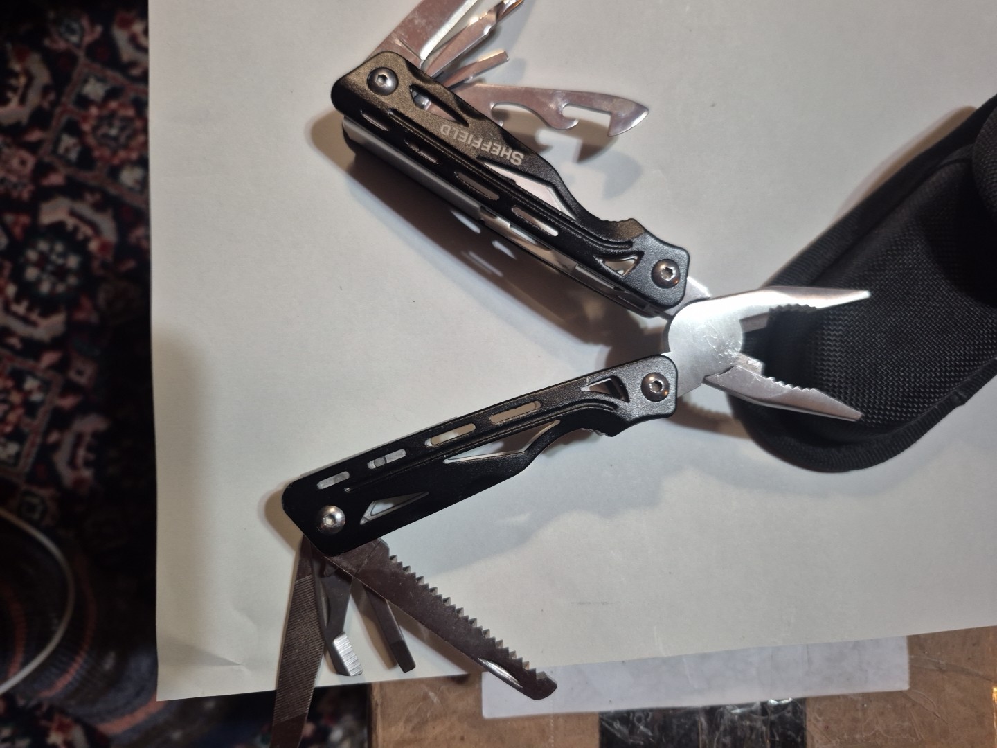 Sheffield 9 in 1 Multi Tool Pliers Knife Screwdriver and Utility Knife With Case
