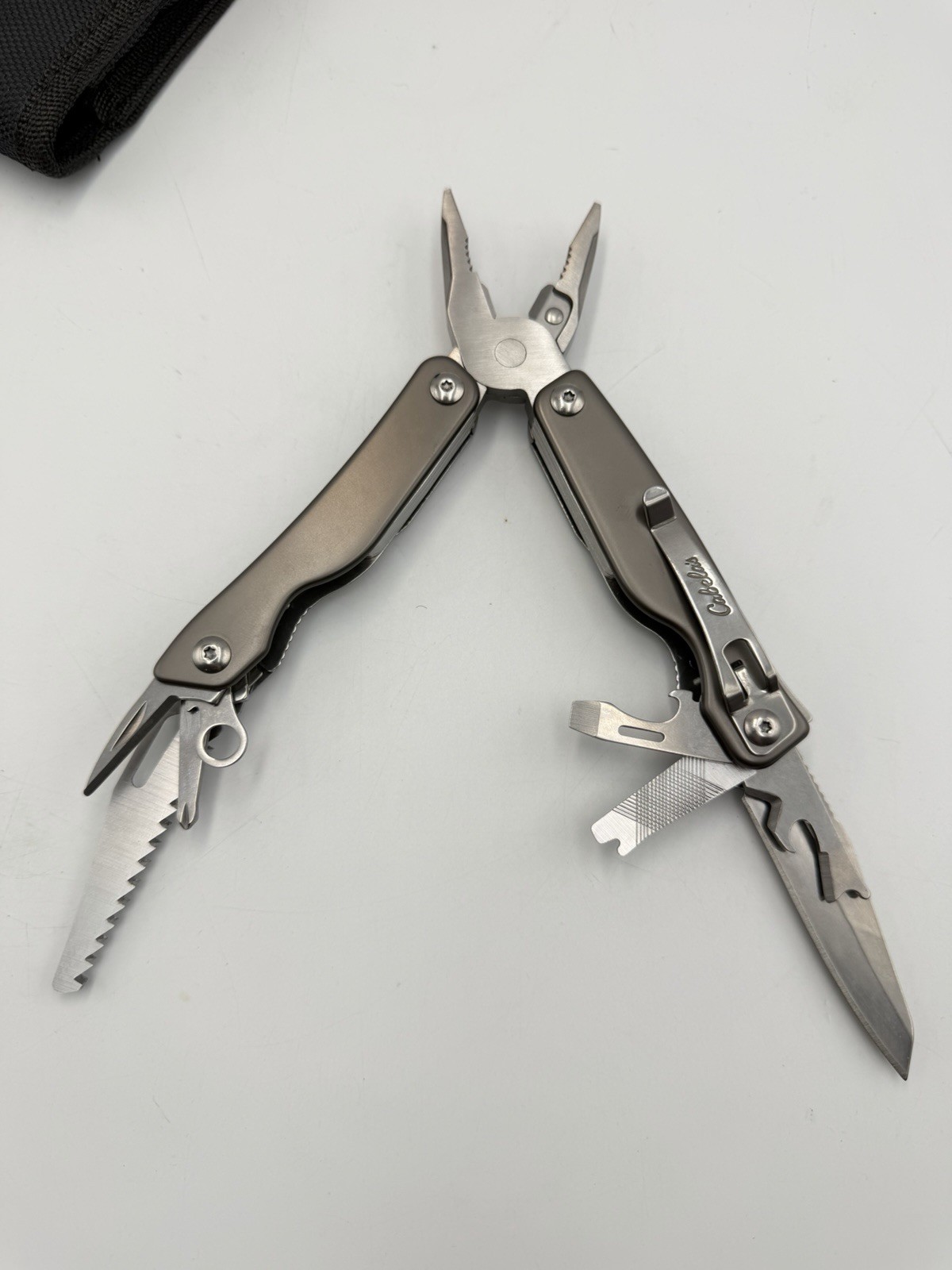 Cabelas Multi Tool Leathernan Excellent Condition Free Shipping