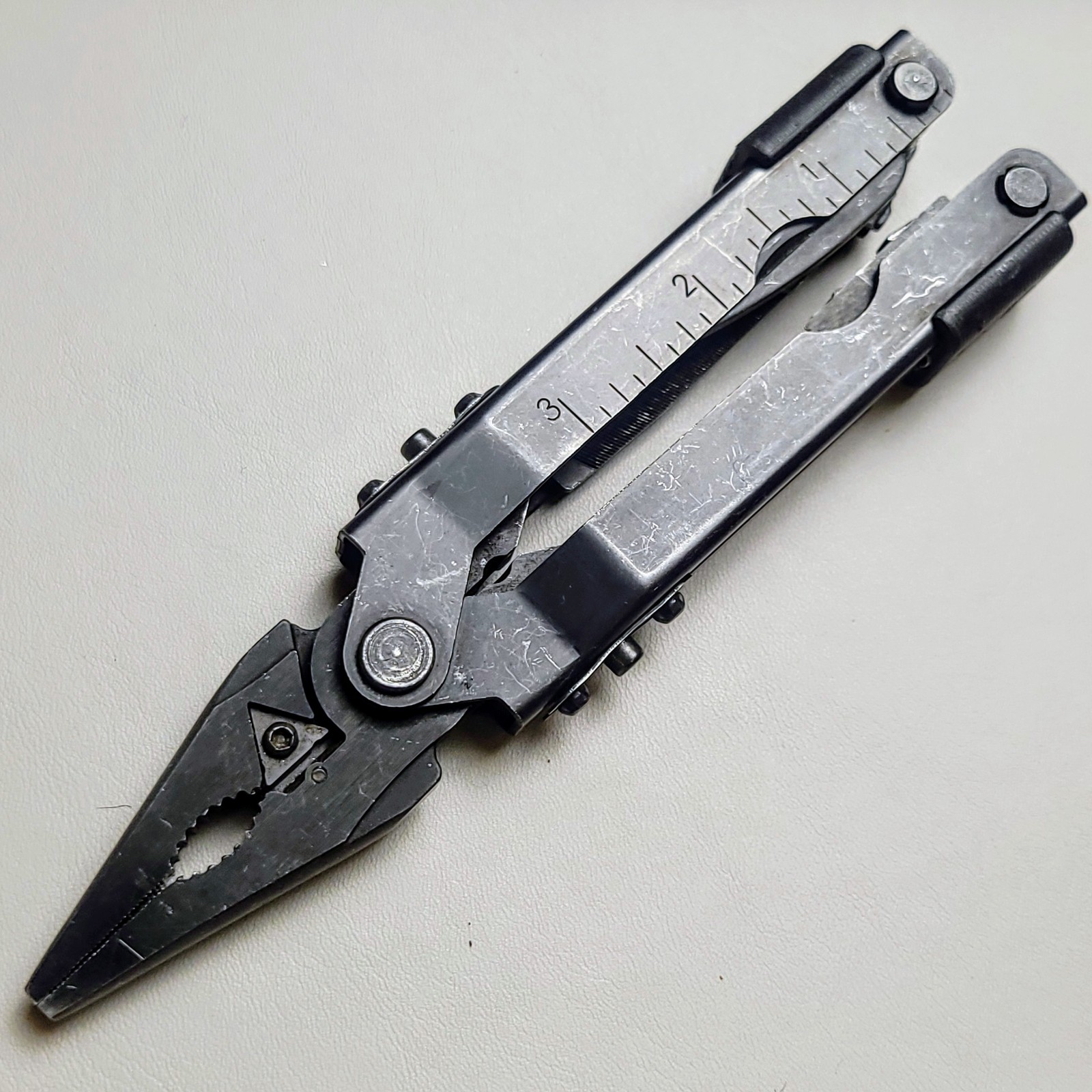 Gerber MP600 Multi Tool Black Oxide Multi-Plier Pocket Knife Pliers EDC