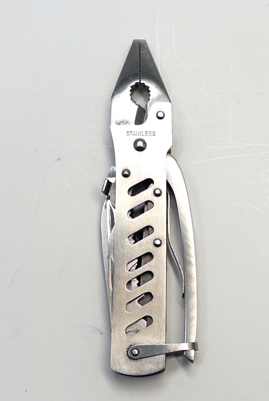 Stainless Steel Multi-Functions Tool Plier, Saw, Knife