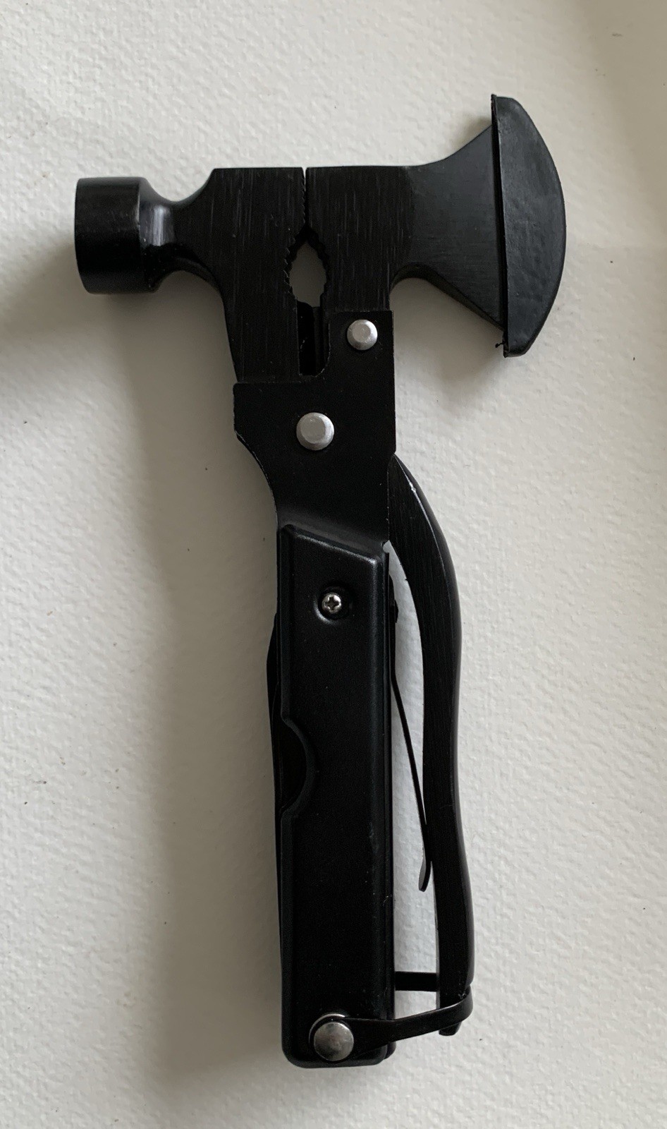 Multi Tool Hatchet Hammer Axe with Knife & Screwdrivers + Case