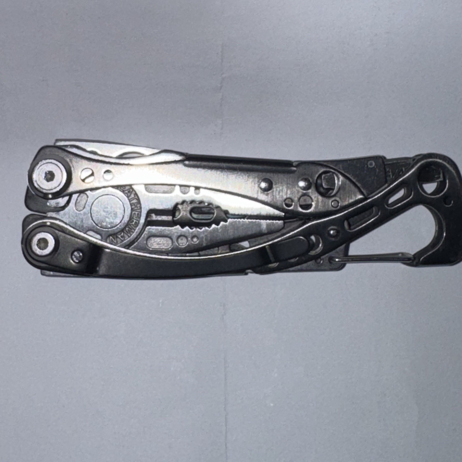 leatherman skeletool cx carbon fiber