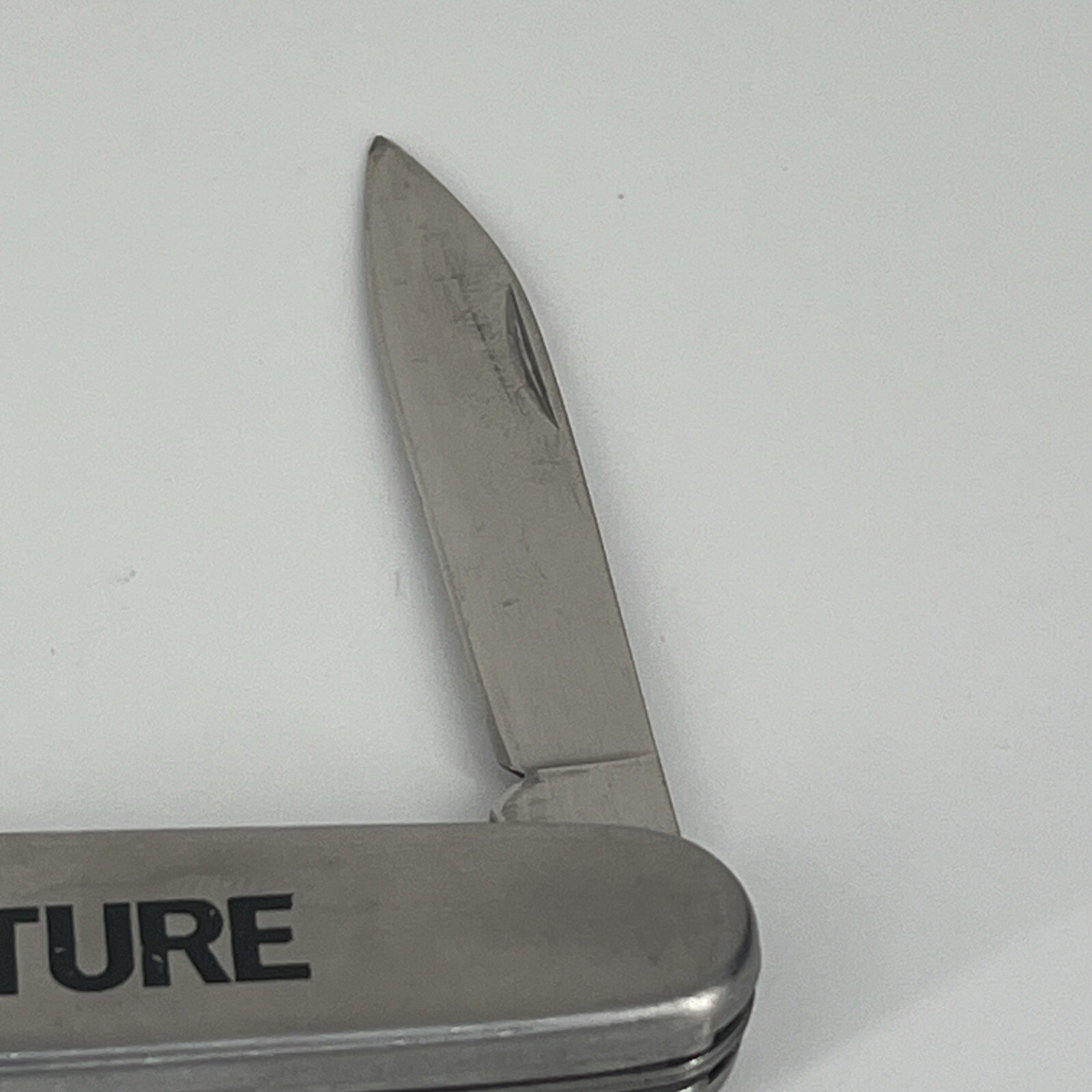 National Geographic Adventure Folding Knife Multi-Tool Bottle Opener Corkscrew