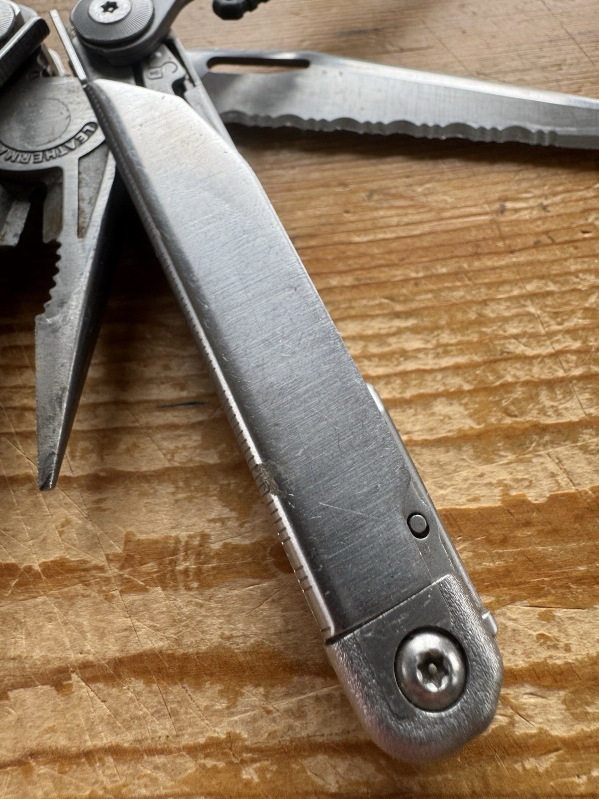 Leatherman Surge Multi Tool Heavy Duty Large Stainless Steel