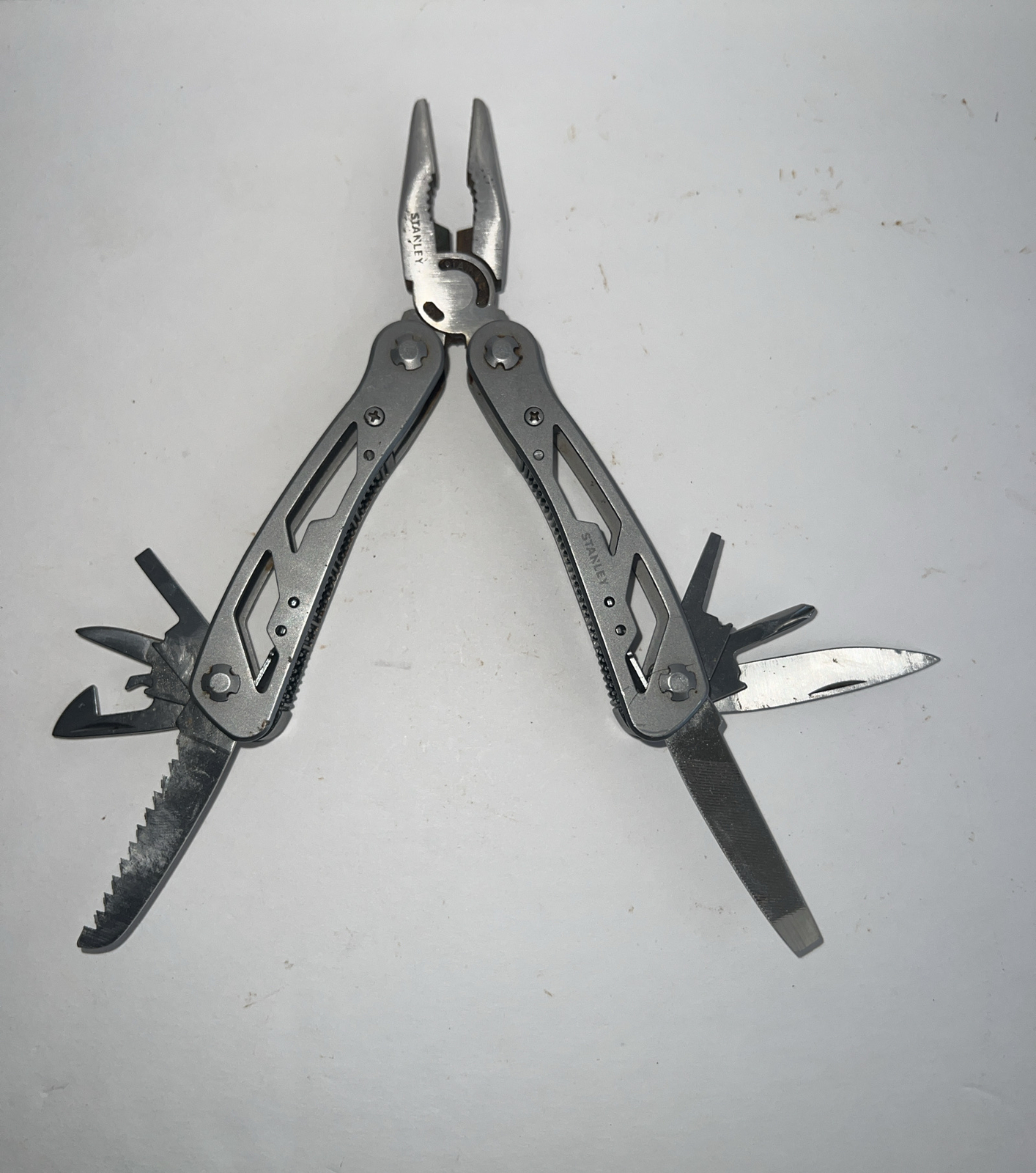 Stanley 2CR Multi Tool Pliers, 10 In 1, Knife, Saw, Openers, File & More W/Case