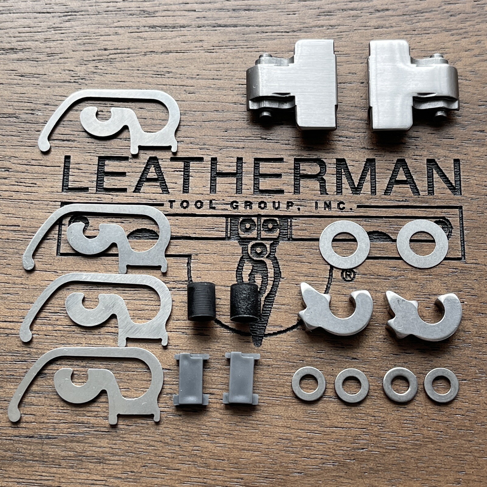Leatherman Parts for Replacement: Leatherman FREE P2 washers bushings