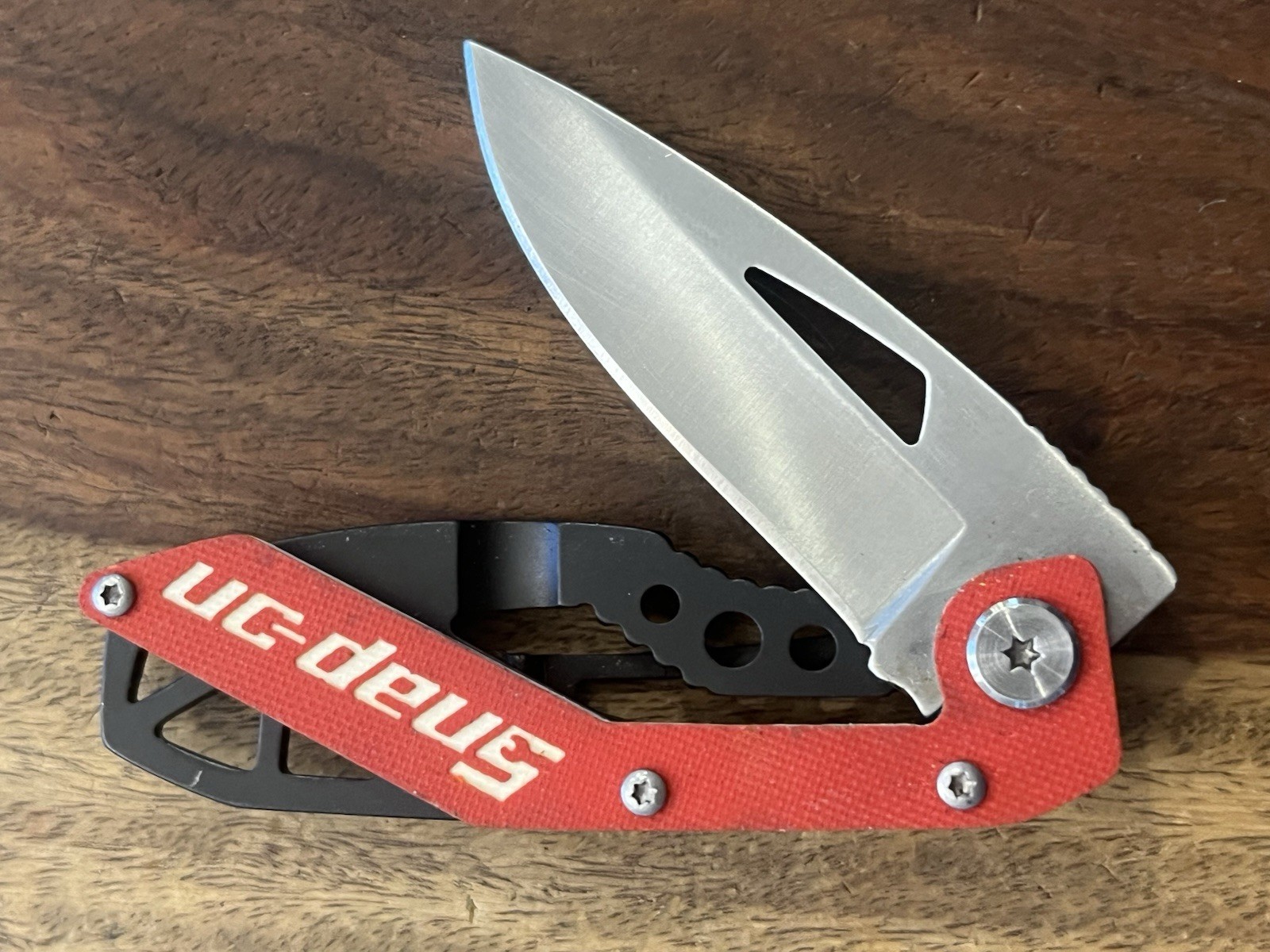 Snap-On BLACK /RED Pocket Knife SUPER NICE!! TSA Confiscated ~TASKCo