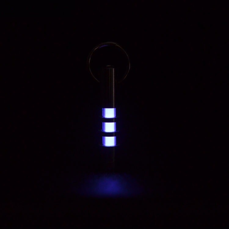 Glow in the Dark Titanium Keychian Necklace Pendant EDC Charm 25 Years Life Gift
