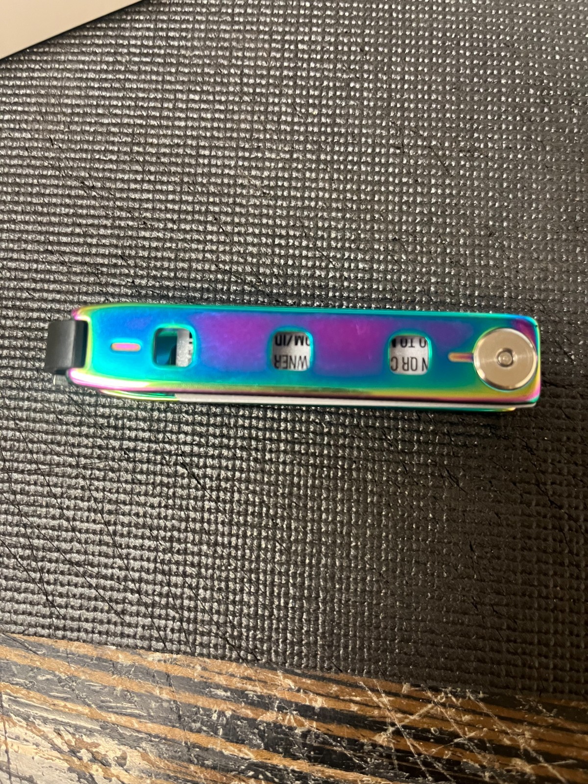 Keyport Pivot 2.0 Aluminum Premium Key Holder Spectrum New