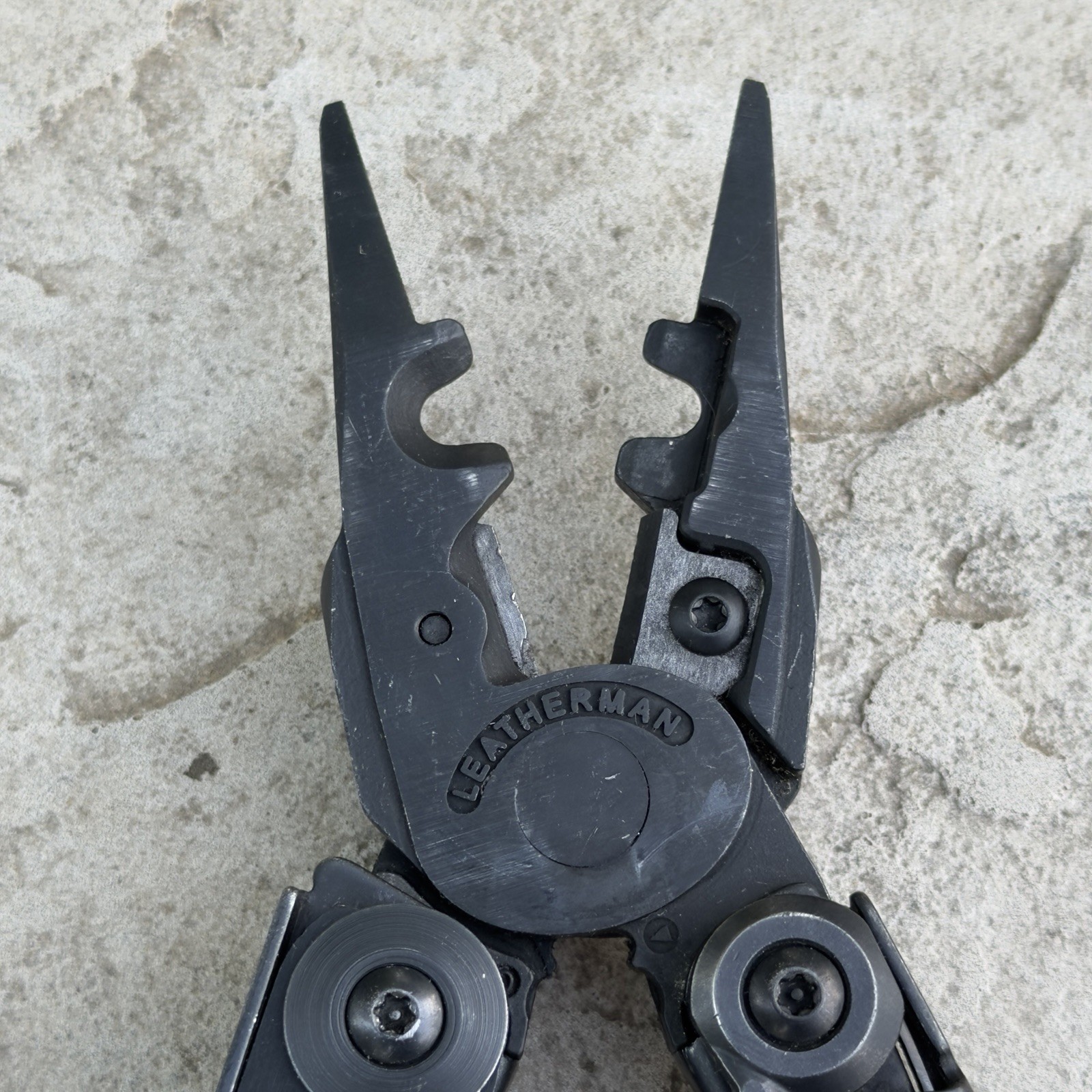 Leatherman MUT EOD Black multi tool Brown/Tan