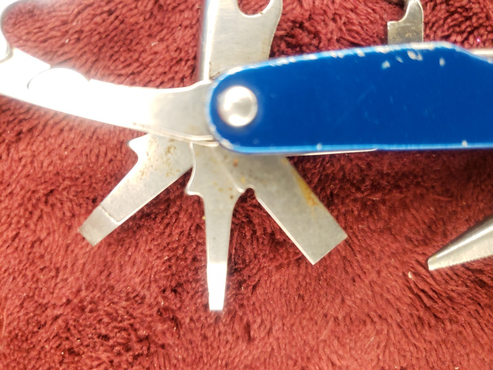 Leatherman Juice CS4 Multi-Tool Stainless Pliers Multi Tool Read