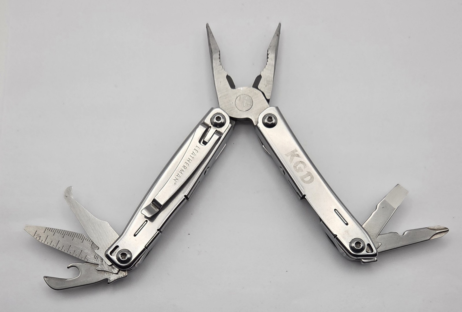 Leatherman Wingman Multi Tool Stainless Steel Made in USA Silver w/ Clip L3