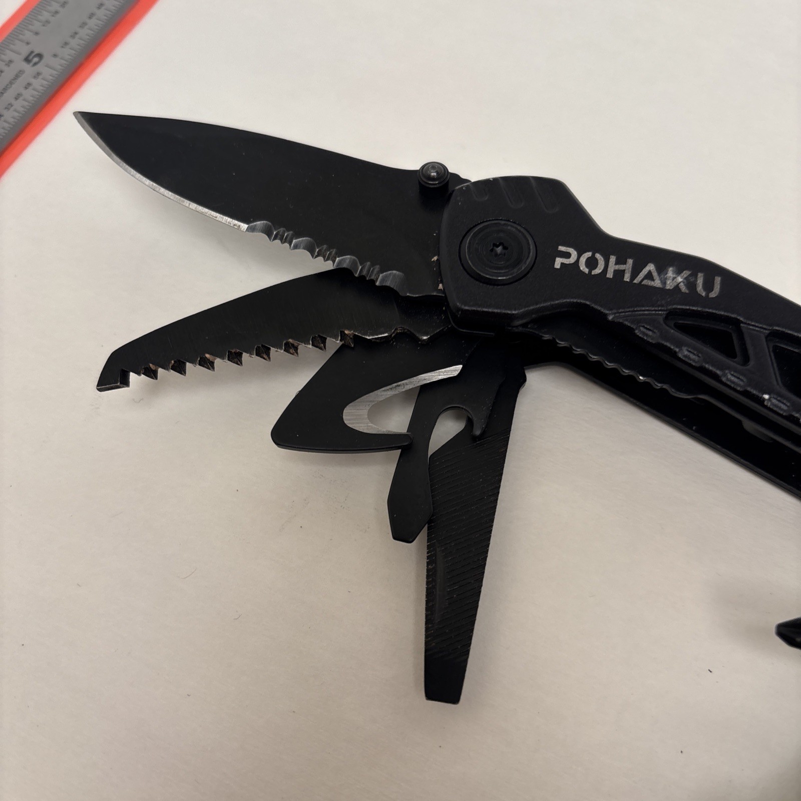 POHAKU BLACK MULTI-TOOL WITH PLIERS, KNIFE, SAW, FILE, SCREWDRIVERS
