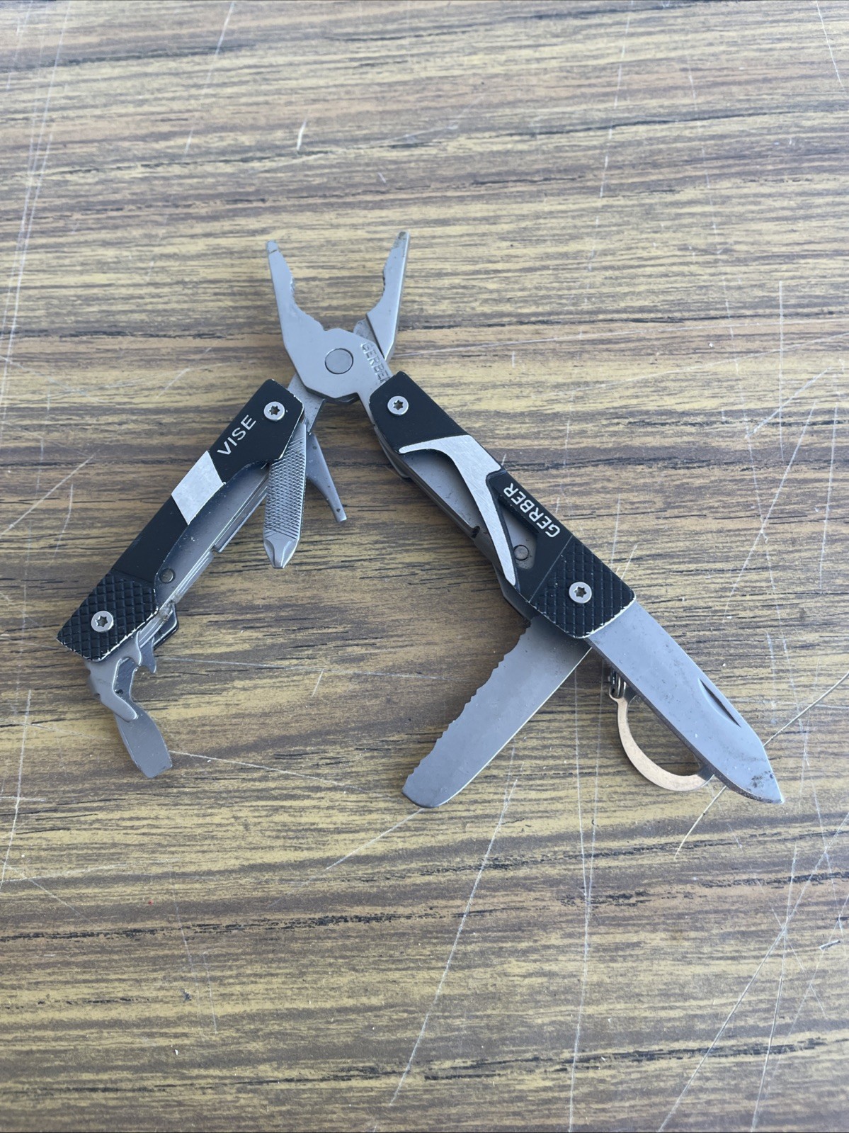 Gerber Vise Mini Multi-Plier Knife Tool